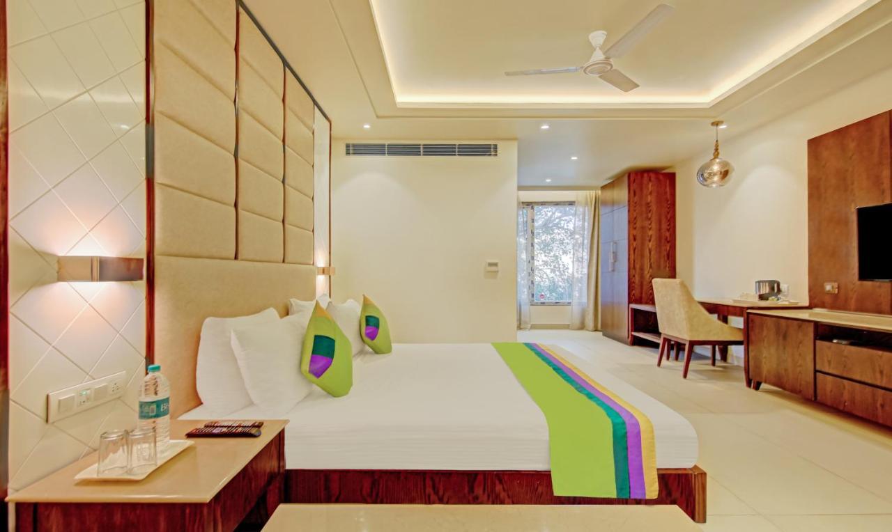 Treebo Premium Relax Inn Patel Nagar 新德里 外观 照片