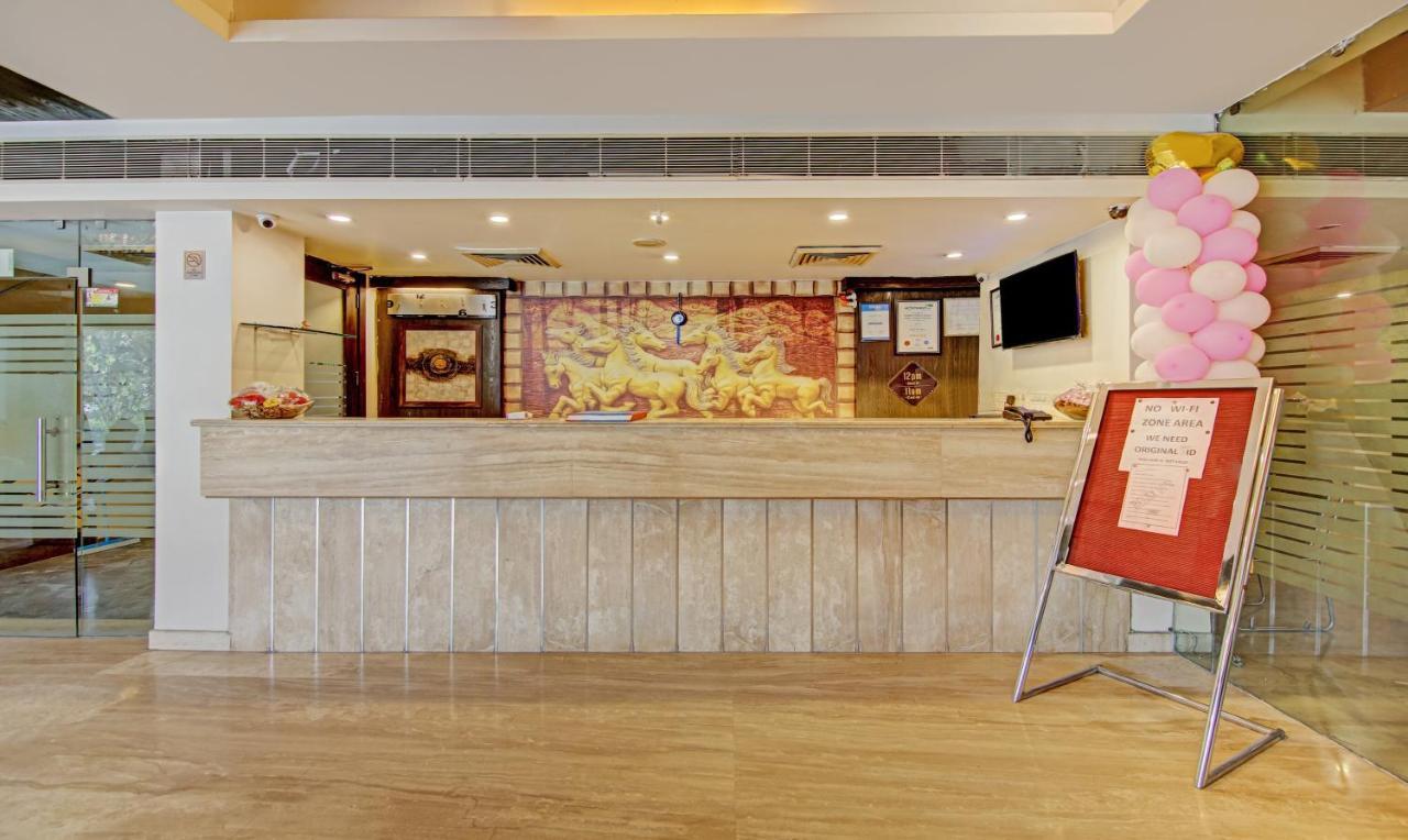 Treebo Premium Relax Inn Patel Nagar 新德里 外观 照片