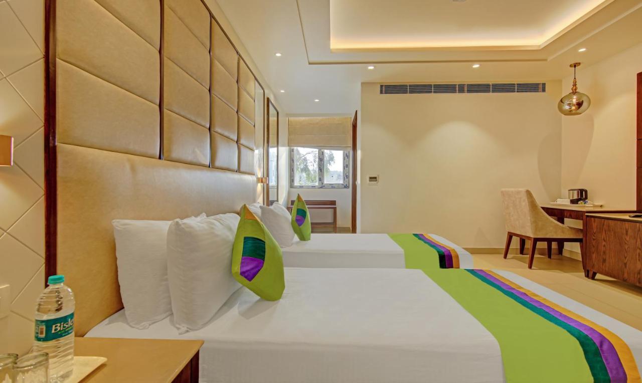 Treebo Premium Relax Inn Patel Nagar 新德里 外观 照片