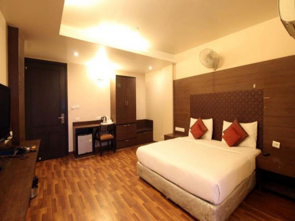 Treebo Premium Relax Inn Patel Nagar 新德里 外观 照片