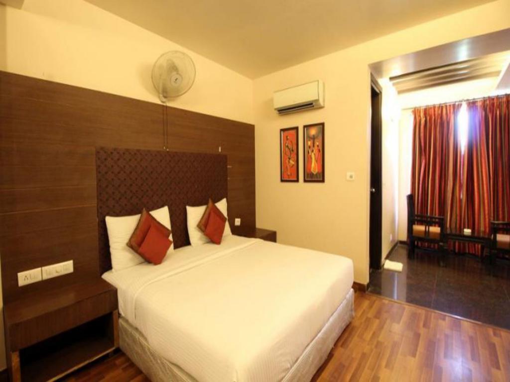 Treebo Premium Relax Inn Patel Nagar 新德里 外观 照片